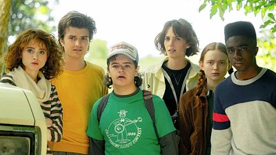 Imagem da notícia Uma lenda dos anos 90 sai da aposentadoria para participar da 5ª temporada de Stranger Things