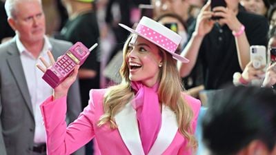 Para admirar e invejar: Cada look inspirado na Barbie que Margot Robbie usou na turnê promocional do filme de Greta Gerwig
