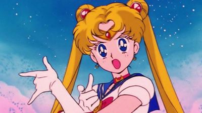 Goku, de Dragon Ball, é praticamente imbatível no mundo dos animes, mas Sailor Moon poderia varrer o chão com ele