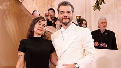 Imagem da notícia Esposa de Wagner Moura, Sandra Delgado também é artista e trabalhará em novo filme com o astro de O Agente Secreto