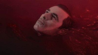 Imagem da notícia Uma lendária fantasia de terror na Netflix: É a melhor versão nova de Drácula de todos os tempos, mas quase ninguém fala sobre ela