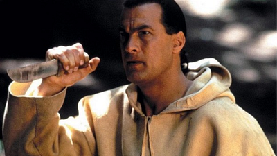 Imagem da notícia "O filme disse tudo há 20 anos": Steven Seagal tem certeza de que estava muito à frente de seu tempo com este fracasso de ação