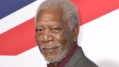 Imagem da notícia "Um pesadelo": Se pudesse, Morgan Freeman gostaria de apagar este filme com Bruce Willis e Tom Hanks, filmado há 35 anos