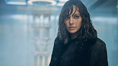 Imagem da notícia Agente Stone vai ter continuação? Diretor de Peaky Blinders comanda filme da Netflix e diz o que espera do futuro