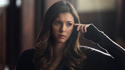 Imagem da notícia "Não ligo para dinheiro, é principio": Mesmo vivendo 4 personagens, Nina Dobrev recebia salário menor que Paul Wesley e Ian Somerhalder em The Vampire Diaries