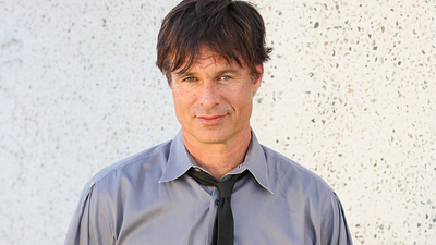 Imagem da notícia Ele interpretou um personagem icônico em um dos melhores filmes de ficção científica dos anos 90: Patrick Muldoon faleceu aos 57 anos