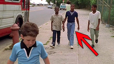 Imagem da notícia Há 27 anos, ele aparecia em uma das melhores séries de todos os tempos: Você reconhece esse grande astro de Hollywood?