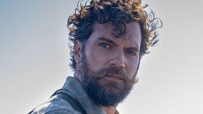 Imagem da notícia O novo filme de ficção científica com Henry Cavill cancela seu lançamento nos cinemas, apesar de fazer parte de uma saga lendária