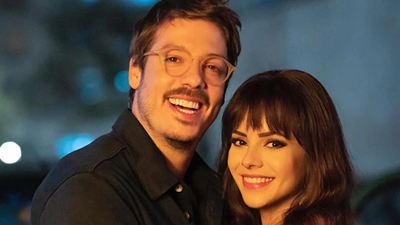 “Meu Deus, eles se beijaram”: Fábio Porchat revela detalhes de par romântico com Sandy em nova comédia romântica brasileira