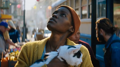 Imagem da notícia Lupita Nyong'o não gosta de gatos? Um Lugar Silencioso: Dia Um pode ter feito a atriz mudar de ideia
