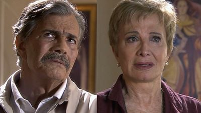 Imagem da notícia Há 20 anos, cena tocante de Glória Menezes e Tarcísio Meira antecipou como seriam as despedidas dos atores e comove fãs: “Almas gêmeas”