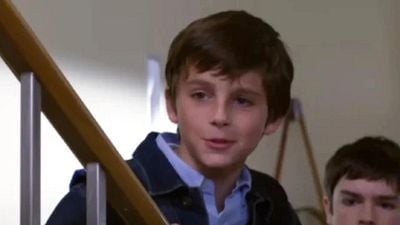 Imagem da notícia Hoje, ele é um dos atores mais famosos de sua geração! Você reconhece este garotinho da série Law & Order?