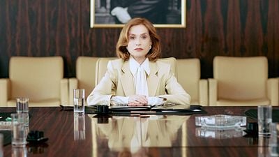 Imagem da notícia "O dinheiro funciona como linguagem": Diva do cinema francês, Isabelle Huppert cria sua própria versão da Mulher Mais Rica do Mundo em dramédia inspirada numa história real (Entrevista)