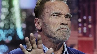 Imagem da notícia “É o pior filme de minha carreira”: Schwarzenegger se arrepende de ter feito este épico de fantasia que se tornou um de seus maiores fracassos