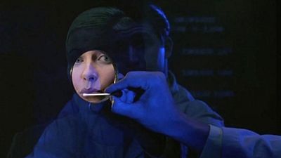 Imagem da notícia Para assistir hoje à noite no streaming: Um dos filmes de ficção científica mais inteligentes já feitos