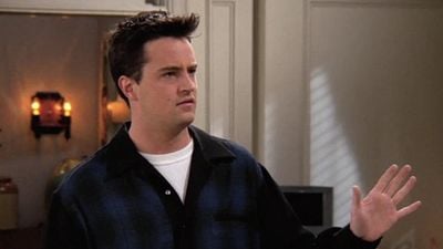 Imagem da notícia Após morte de Matthew Perry, George Clooney lamenta vício do amigo e astro de Friends: "Sucesso e dinheiro não traz felicidade"