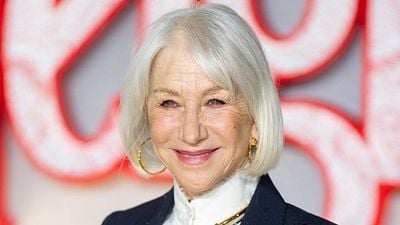 Imagem da notícia Aos 81 anos, Helen Mirren rejeita obsessão por parecer mais jovem: "Meu espírito tem a idade que eu tenho"
