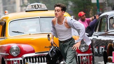 Imagem da notícia "Nós até arranjamos próteses": Timothée Chalamet se transformaria em um vampiro em final alternativo de Marty Supreme