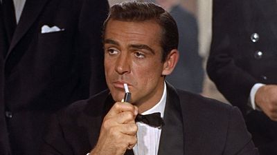 Imagem da notícia Sean Connery se despediu de James Bond em 1983, mas os verdadeiros fãs sabem que ele reprisou o papel secretamente 13 anos depois