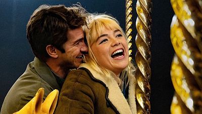 Imagem da notícia "Fomos longe demais": Florence Pugh e Andrew Garfield se empolgaram tanto em cena de sexo de seu novo filme que até o diretor virou de costas