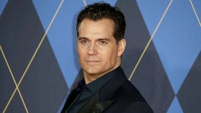 Imagem da notícia Os fãs sonham com isso há mais de 10 anos! Henry Cavill vai ressuscitar uma das melhores sagas de fantasia de todos os tempos e a espera finalmente valeu a pena