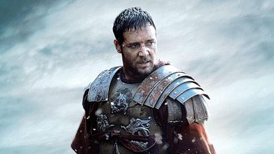 Imagem da notícia "Por que eu faria isso? Ele está morto!": Ridley Scott não consultou Russell Crowe para Gladiador 2 e espera que o ator não reclame