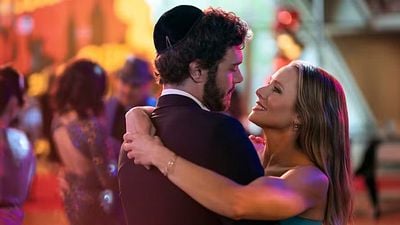 Imagem da notícia Ninguém Quer vai ter 2ª temporada na Netflix? Criadora da série já tem um palpite forte