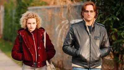 Imagem da notícia 6 temporadas e 8 anos depois, uma das melhores séries de suspense da última década retorna da forma mais inesperada