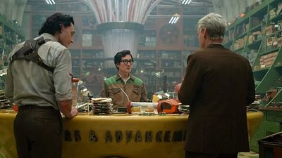 Imagem da notícia Loki: Qual é o personagem de Ke Huy Quan? Ator vencedor do Oscar é novidade na série da Marvel