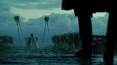 Imagem da notícia Ele dirigiu a saga de aventura mais lendária dos anos 2000 e desapareceu após um fracasso infame; agora retorna com uma ficção científica