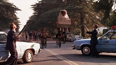 Imagem da notícia Já se passaram 40 anos, mas Steven Spielberg ainda se arrepende de uma decisão em E.T. que definiu o tom do filme