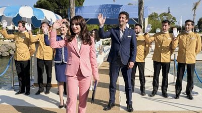 Imagem da notícia Ela já estava na série e você nem notou! Vencedora do Oscar substitui Helena Bonham Carter na 4ª temporada de The White Lotus