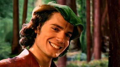 Imagem da notícia O papel mais estranho de Henry Cavill está neste filme de fantasia que você provavelmente nunca viu