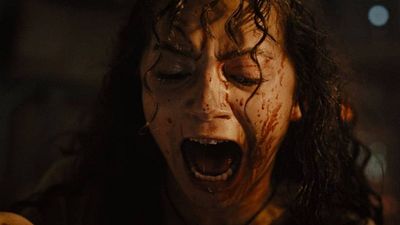 Imagem da notícia "Nós forçamos isso ao limite": Disney não queria a cena mais nojenta de Alien Romulus, mas diretor venceu a batalha