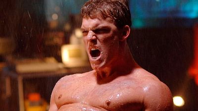 Imagem da notícia Antes de Reacher, Alan Ritchson interpretou aquele que é considerado um dos piores personagens da DC