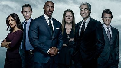 Imagem da notícia Law & Order: Após 18 temporadas e 400 episódios, uma das estrelas da série se despede