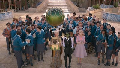 Imagem da notícia Nem Ariana Grande, nem Jonathan Bailey: Esta é a escalação mais importante do elenco de Wicked