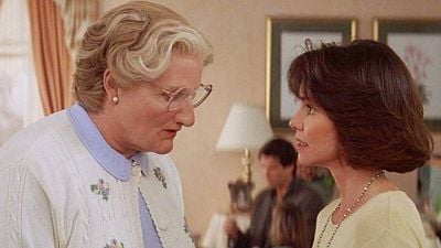 Imagem da notícia "Não tinha graça nenhuma": Sally Field era completamente imune ao humor de Robin Williams nas filmagens de Uma Babá Quase Perfeita