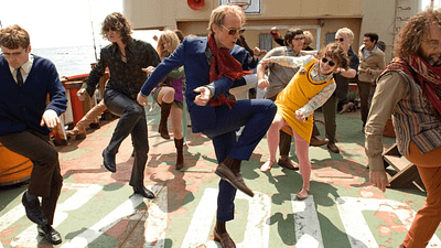 Imagem da notícia Assista online hoje: Um filme inspirador com um elenco estelar – que só foi exibido em versão censurada nos cinemas dos EUA