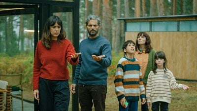 Imagem da notícia A Netflix lança muitos filmes, mas a grande maioria não é muito boa e Corta-Fogo  é mais um exemplo disso