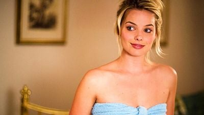 Imagem da notícia Um dos melhores filmes de viagem no tempo está na Netflix: Ótima ficção científica com Margot Robbie em um de seus primeiros papéis