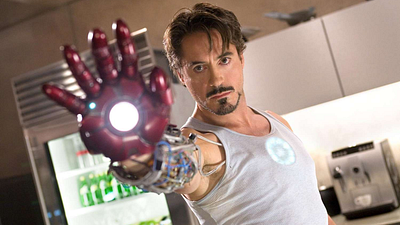 Imagem da notícia "Tudo vai fazer sentido": Irmãos Russo confirmam que novo Vingadores irá explicar por que Doutor Destino tem o rosto de Tony Stark