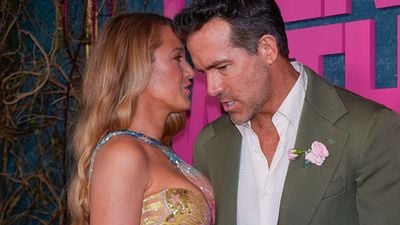 Imagem da notícia Ryan Reynolds furou a greve dos roteiristas? Uma nova polêmica entra na trajetória de É Assim Que Acaba