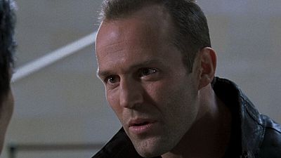 Imagem da notícia Uma ficção científica com Jason Statham que foi injustamente esquecida: Um grande show que estava 20 anos à frente da Marvel