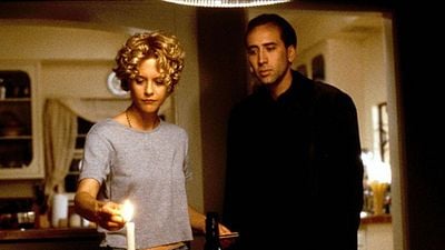 Imagem da notícia Meg Ryan sobre seu filme de 1998 com Nicolas Cage: "Era frustrante estar ao lado dele e fingir que não o via"
