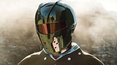 Imagem da notícia 20 anos atrás estreou o maior fracasso da história dos filmes de super-heróis: Foi um desastre tão grande que hoje quase ninguém se lembra desse filme