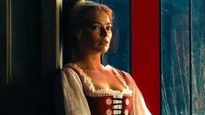 Imagem da notícia "Nos beijamos em todo lugar": Para Margot Robbie, adaptação de O Morro dos Ventos Uivantes é mais ousada do que o livro original
