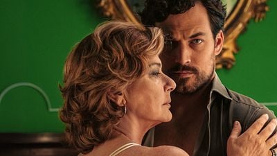 Imagem da notícia Destronou Outer Banks: Esta minissérie sensual é a nova queridinha da Netflix