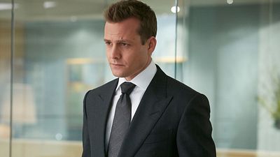 Imagem da notícia "Sinto muito": Astro de Suits pede desculpas aos fãs que levaram a série um pouco a sério demais