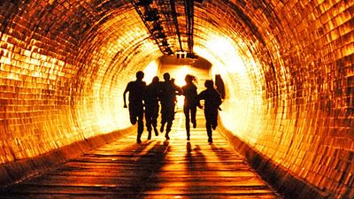 Imagem da notícia Grande surpresa: Depois de 17 anos, uma das melhores sagas de zumbis continua e tem até 2 (!) novos filmes chegando